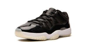 Air Jordan 11 Low "72 - 10"