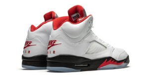 Air Jordan 5 Retro "Fire Red Silver Tongue 2020"