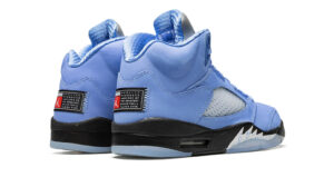 Air Jordan 5 Retro SE "UNC"