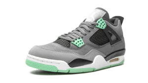 Air Jordan 4 Retro "Green Glow"