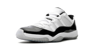 Air Jordan 11 Retro Low "Concord"