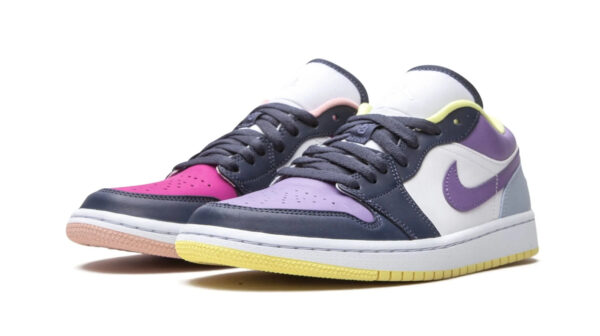 AIR JORDAN 1 LO SE WMNS "Mismatched Purple / Magenta"