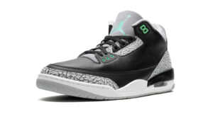 Air Jordan 3 Retro "Green Glow"