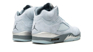 AIR JORDAN 5 RETRO WMNS "Blue Bird"