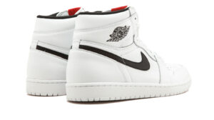 AIR JORDAN 1 RETRO HIGH OG "Premium Essentials"