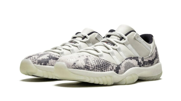 Air Jordan 11 Retro Low "Snakeskin Light Bone"