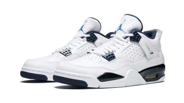 Air Jordan 4 Retro LS "Legend Blue"