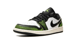 Air Jordan 1 Low SE "Wear Away - Electric Green"