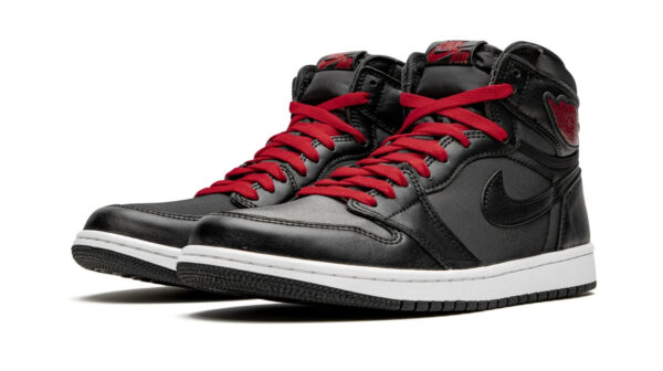 Air Jordan 1 Retro High OG "Black Satin/Gym Red"