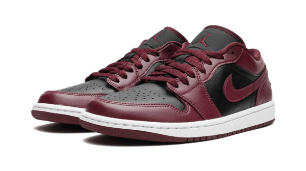 AIR JORDAN 1 LO WMNS "Dark Beetroot"