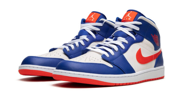 Air Jordan 1 MID "Knicks"