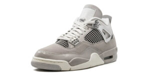 AIR JORDAN 4 WMNS "Frozen Moments"