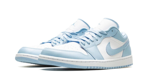 AIR JORDAN 1 LOW WMNS "Ice Blue"