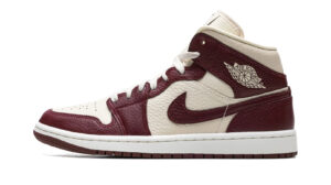 AIR JORDAN 1 WMNS "Split Cherrywood Red"