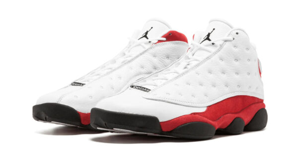 Air Jordan 13 Retro "Chicago"