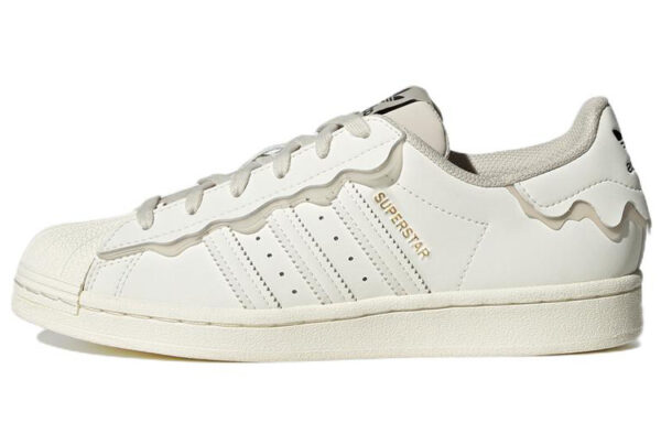 (Women) adidas originals Superstar Sneakers Creamy GW4441