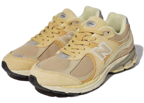 New Balance 2002R AURALEE Yellow Beige - photo 1- Jersey4u