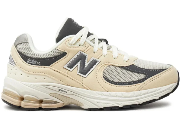 New Balance 2002R Sandstone Magnet (GS) - photo 1- Jersey4u