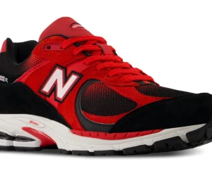 New Balance 2002R True Red Black - photo 1- Jersey4u