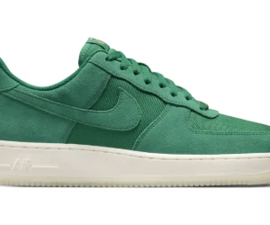 Nike Air Force 1 Low '07 LV8 Malachite Pale Ivory Metallic Gold - photo 1- Jersey4u