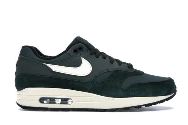 Nike Air Max 1 Outdoor Green - photo 1- Jersey4u