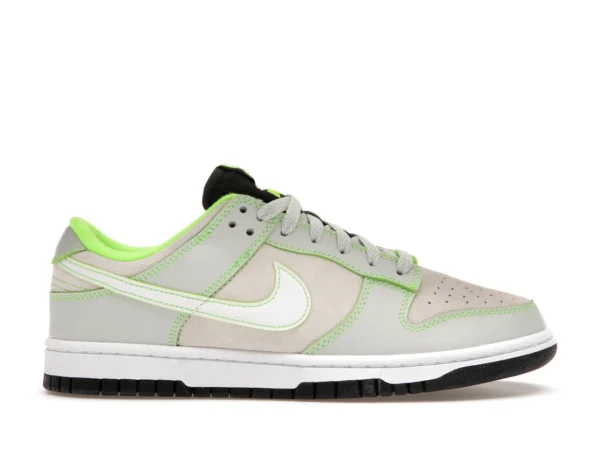 Nike Dunk Low University of Oregon PE (2023) - photo 1- Jersey4u