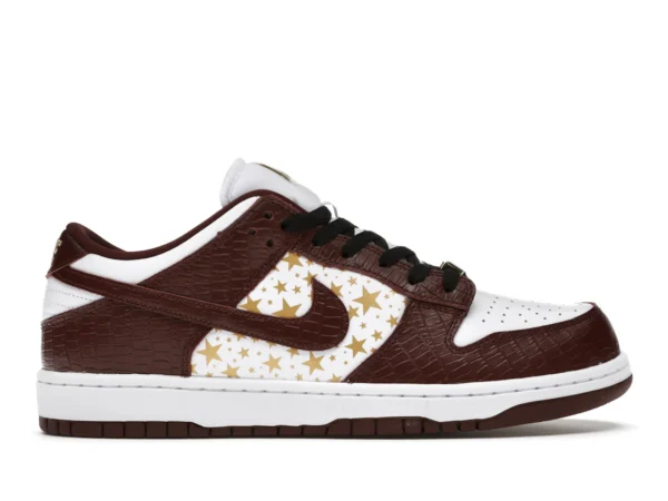 Nike SB Dunk Low Supreme Stars Barkroot Brown (2021) - photo 1- Jersey4u