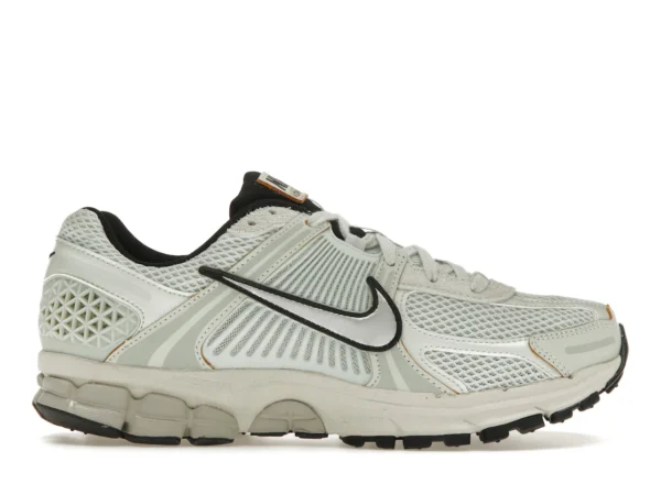 Nike Zoom Vomero 5 Light Silver Chrome (Women's) - photo 1- Jersey4u