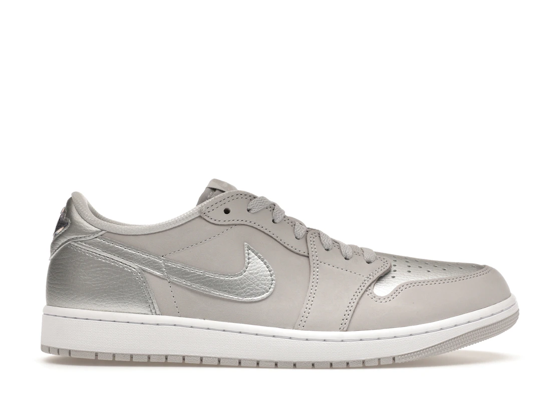 Jordan 1 Low OG Metallic Silver - photo 1- Jersey4u