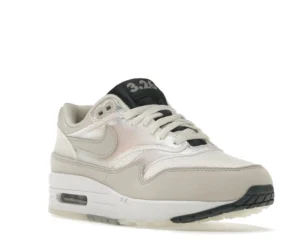 Nike Air Max 1 AMD La Ville Lumière (Women's) - photo 2- Jersey4u