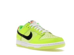 Nike Dunk Low SE Splash Volt - photo 2- Jersey4u