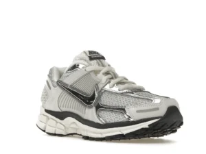 Nike Zoom Vomero 5 Photon Dust Metallic Silver (Women's) - photo 2- Jersey4u