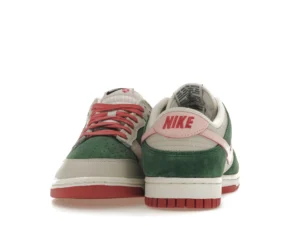 Nike Dunk Low SE All Petals United Fir Green (Women's) - photo 3- Jersey4u