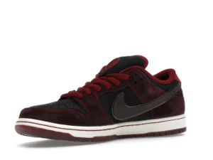 Nike SB Dunk Low Riot Skateshop - photo 4- Jersey4u