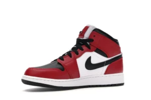 Jordan 1 Mid Chicago Black Toe (GS) - photo 4- Jersey4u