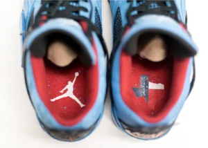 Jordan 4 Retro Travis Scott Cactus Jack (Friends and Family) - photo 3- Jersey4u