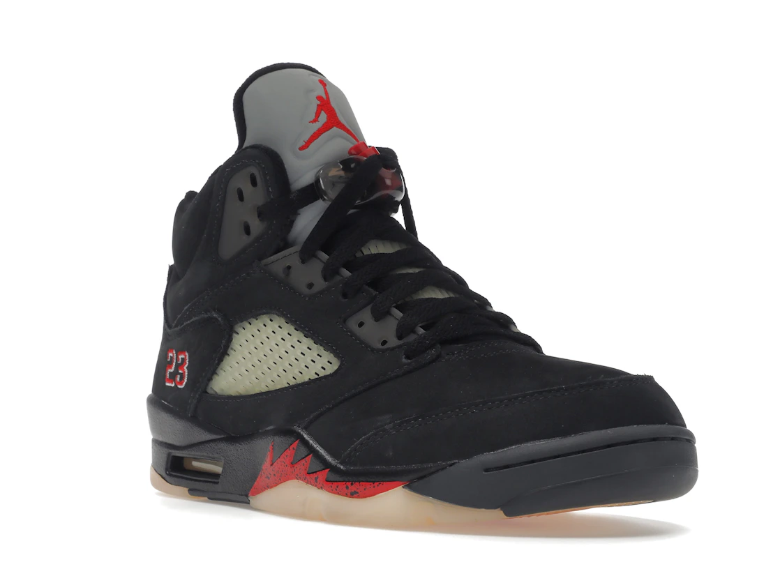 Jordan 5 Retro Gore-Tex Off Noir (Women's) - photo 2- Jersey4u