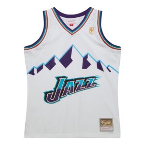 Utah Jazz Mitchell & Ness 1996-97 Hardwood Classics Swingman Jersey - White photo 2 Jersey4u